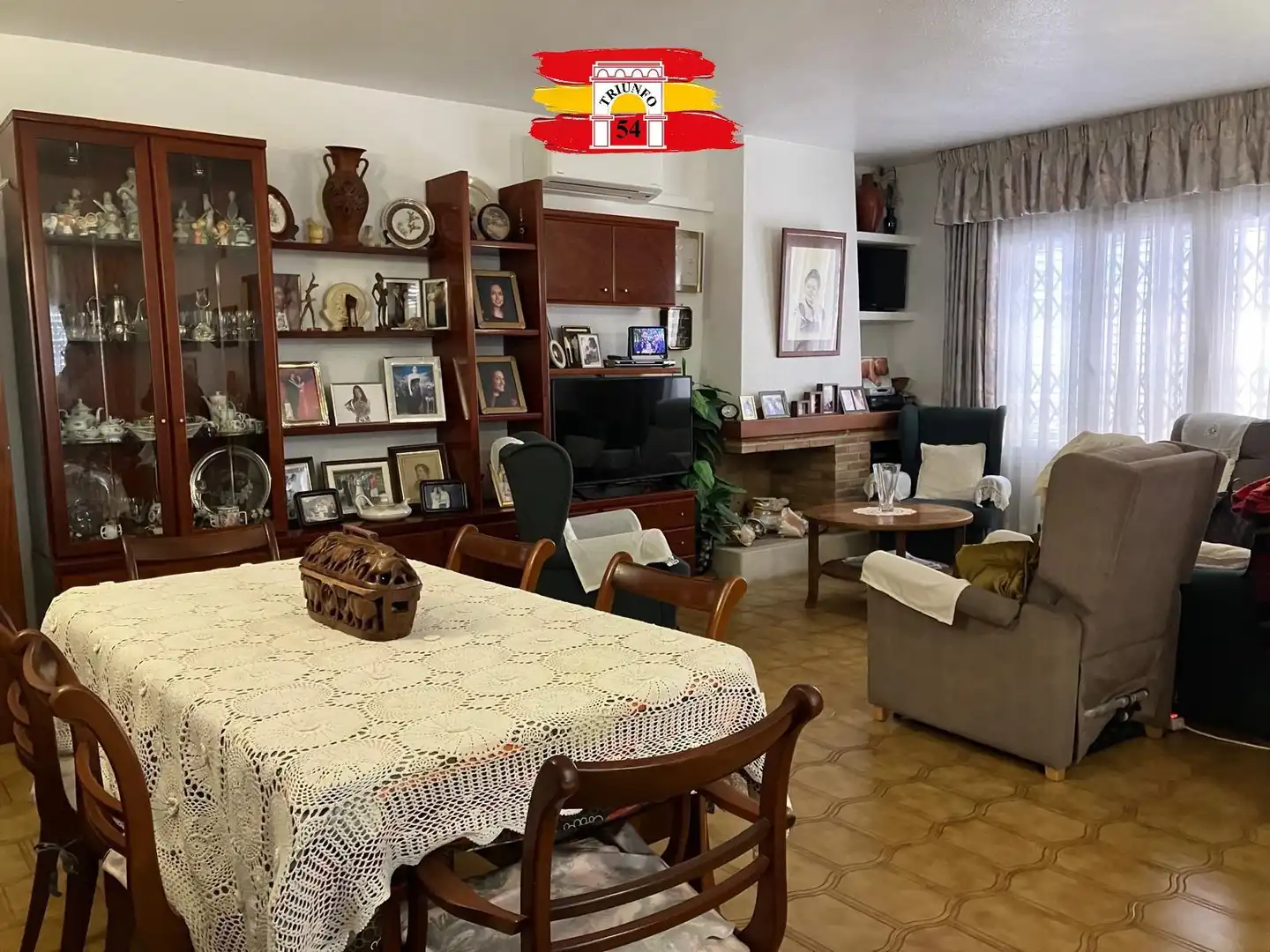 Sala d'estar de Casa o xalet en venda en Orihuela amb Aire condicionat, Calefacció i Jardí privat