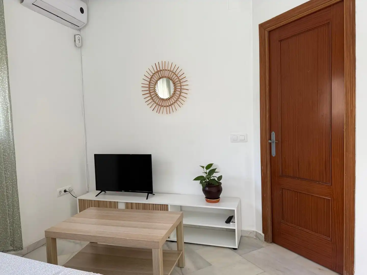 Sala de estar de Apartamento de alquiler en Sanlúcar de Barrameda con Aire acondicionado, Calefacción y Amueblado