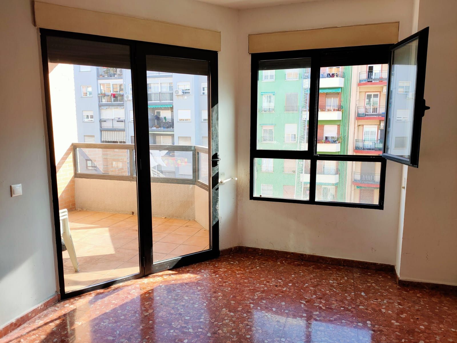 Bedroom of Flat to rent in  Valencia Capital  with Air Conditioner, Heating and Terrace