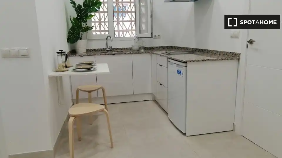 Wohnung mit Terrasse zur Miete in Quatre Carreres, imagen 2