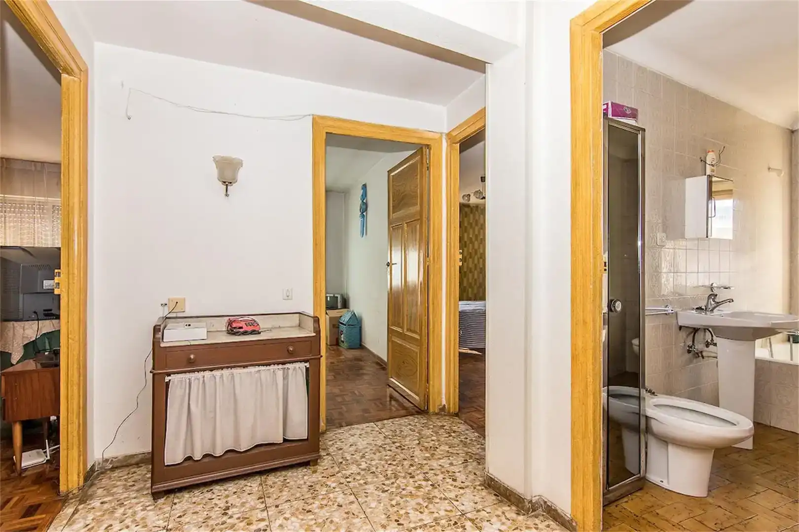 Pis en venda en Cistierna amb Parquet, Moblat i Forn