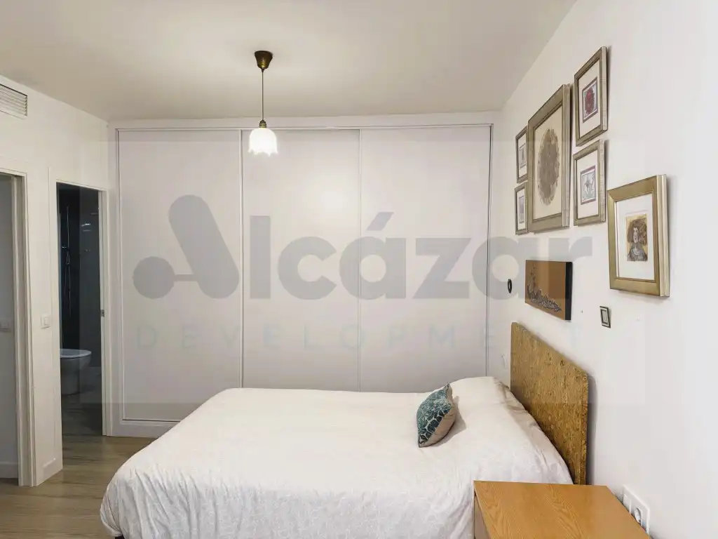 Habitación de Piso en venta en Sevilla con Aire acondicionado, Calefacción y Terraza