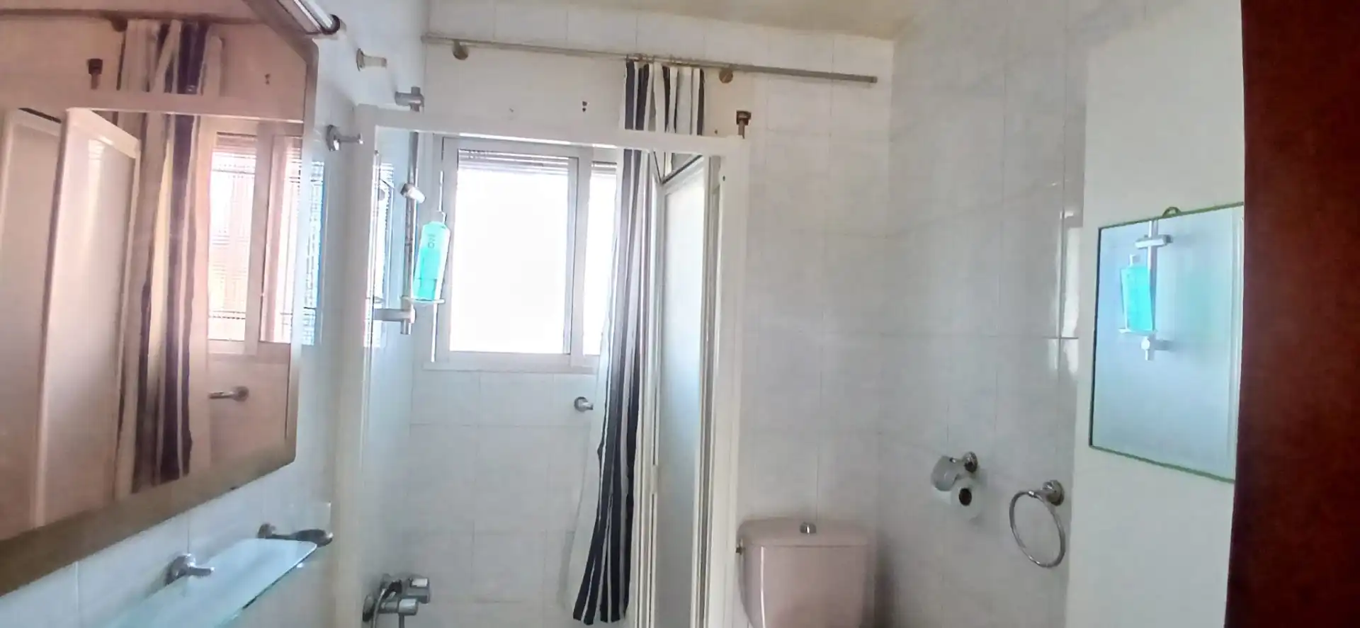 Bathroom of Flat for sale in Sevilla