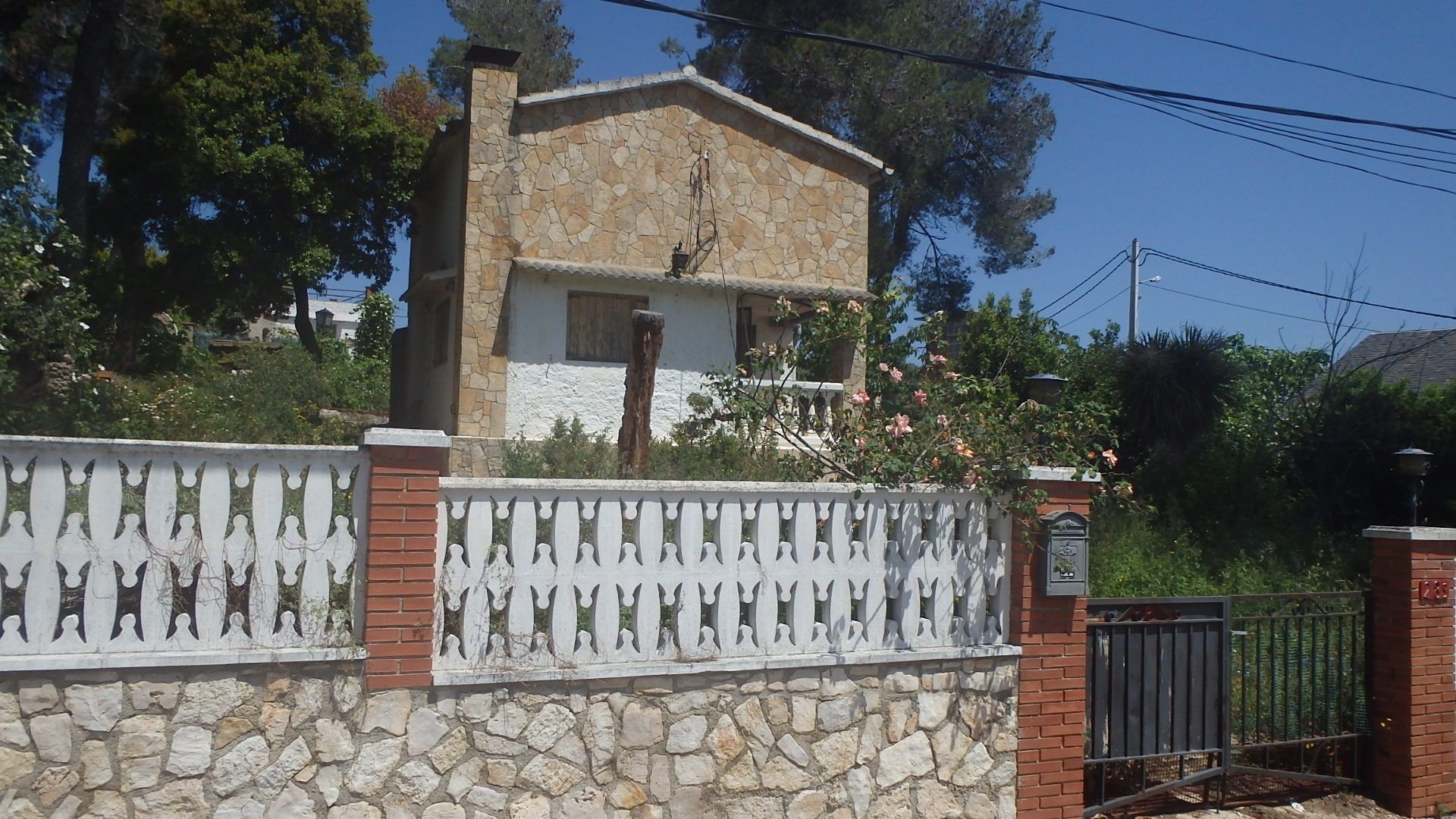 Vista exterior de Casa o chalet en venta en La Torre de Claramunt