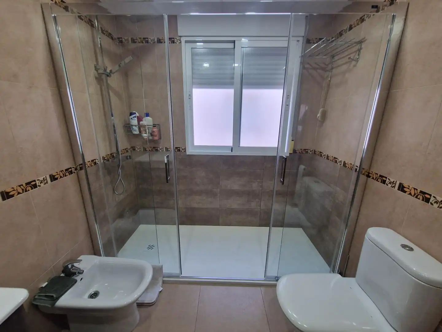 Baño de Casa adosada en venta en Águilas con Aire acondicionado, Jardín privado y Terraza