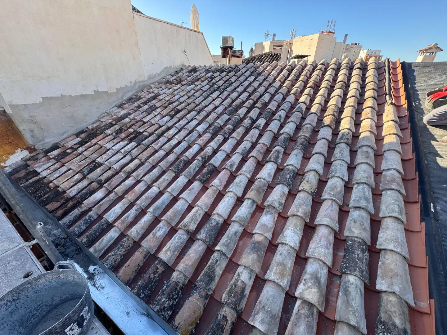 Vista exterior de Residencial en venda en Málaga