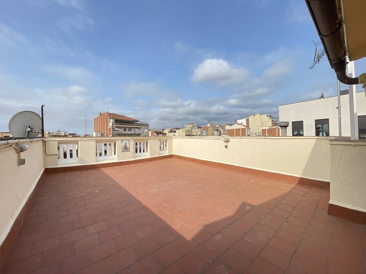 Terrace of Attic to rent in  Barcelona Capital  with Air Conditioner, Heating and Parquet flooring