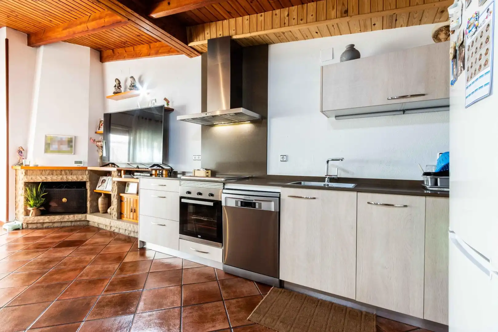 Cuina de Casa o xalet en venda en Sabadell amb Aire condicionat, Calefacció i Terrassa