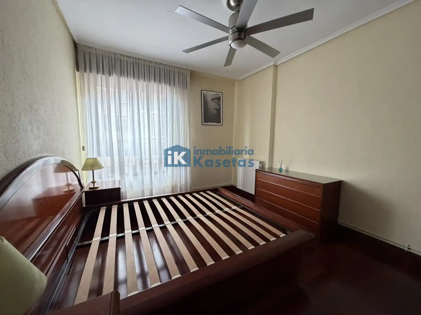Habitación de Piso en venta en Basauri  con Calefacción y Terraza