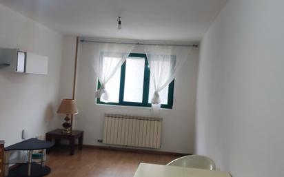 Bedroom of Apartment for sale in León Capital   with Heating, Parquet flooring and Furnished