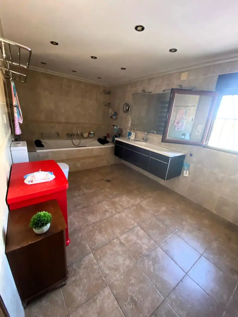 Bany de Casa o xalet en venda en L'Alfàs del Pi amb Aire condicionat, Calefacció i Terrassa