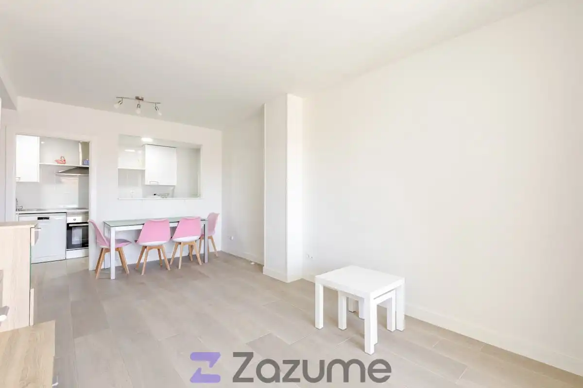 Bedroom of Flat for rent in Valdemoro  with Air Conditioner, Heating and Parquet flooring
