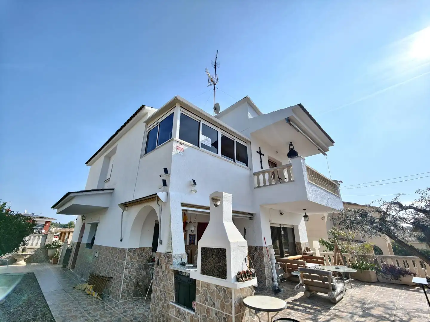Vista exterior de Casa o xalet en venda en Cunit amb Calefacció, Jardí privat i Terrassa