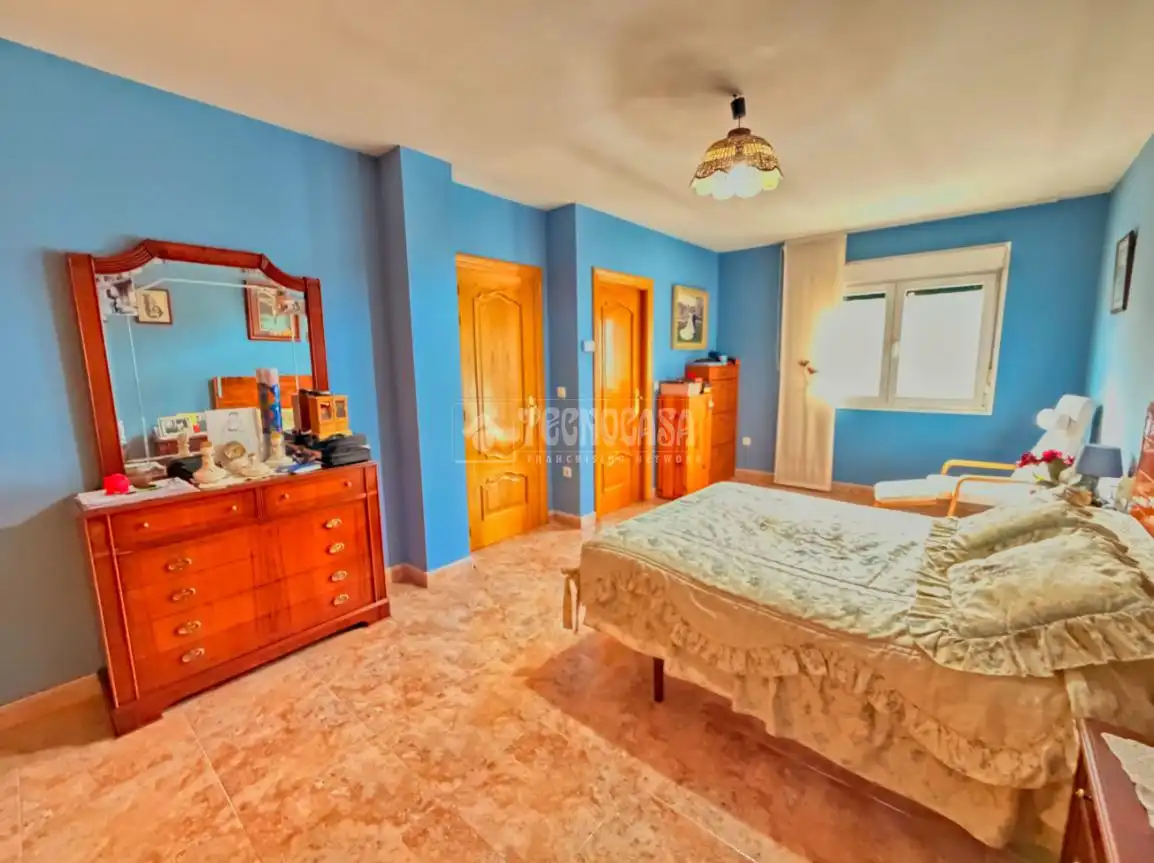 Dormitori de Casa o xalet en venda en Sanchonuño
