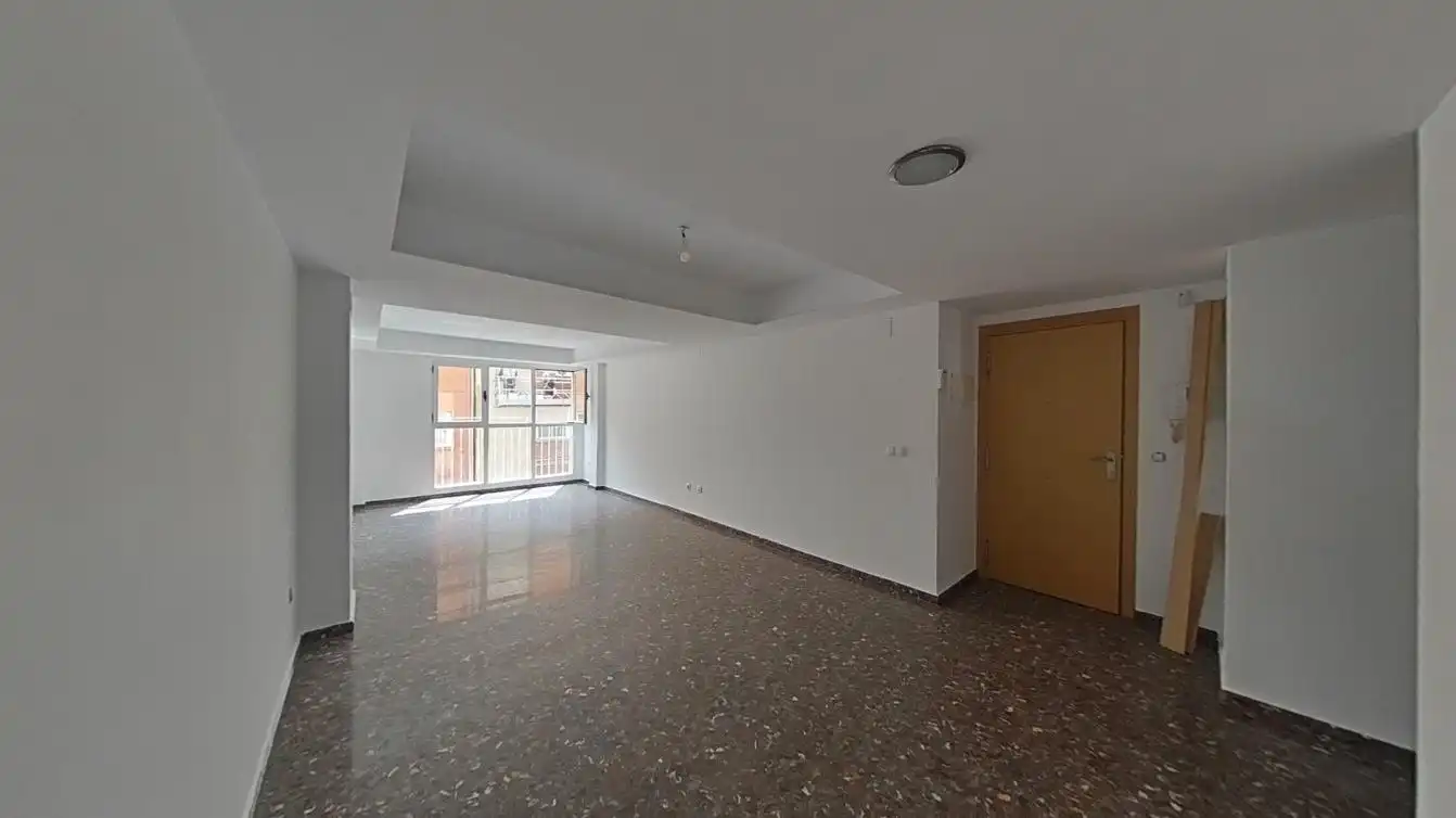 Piso con ascensor en venta en C/ Plátanos, imagen 5