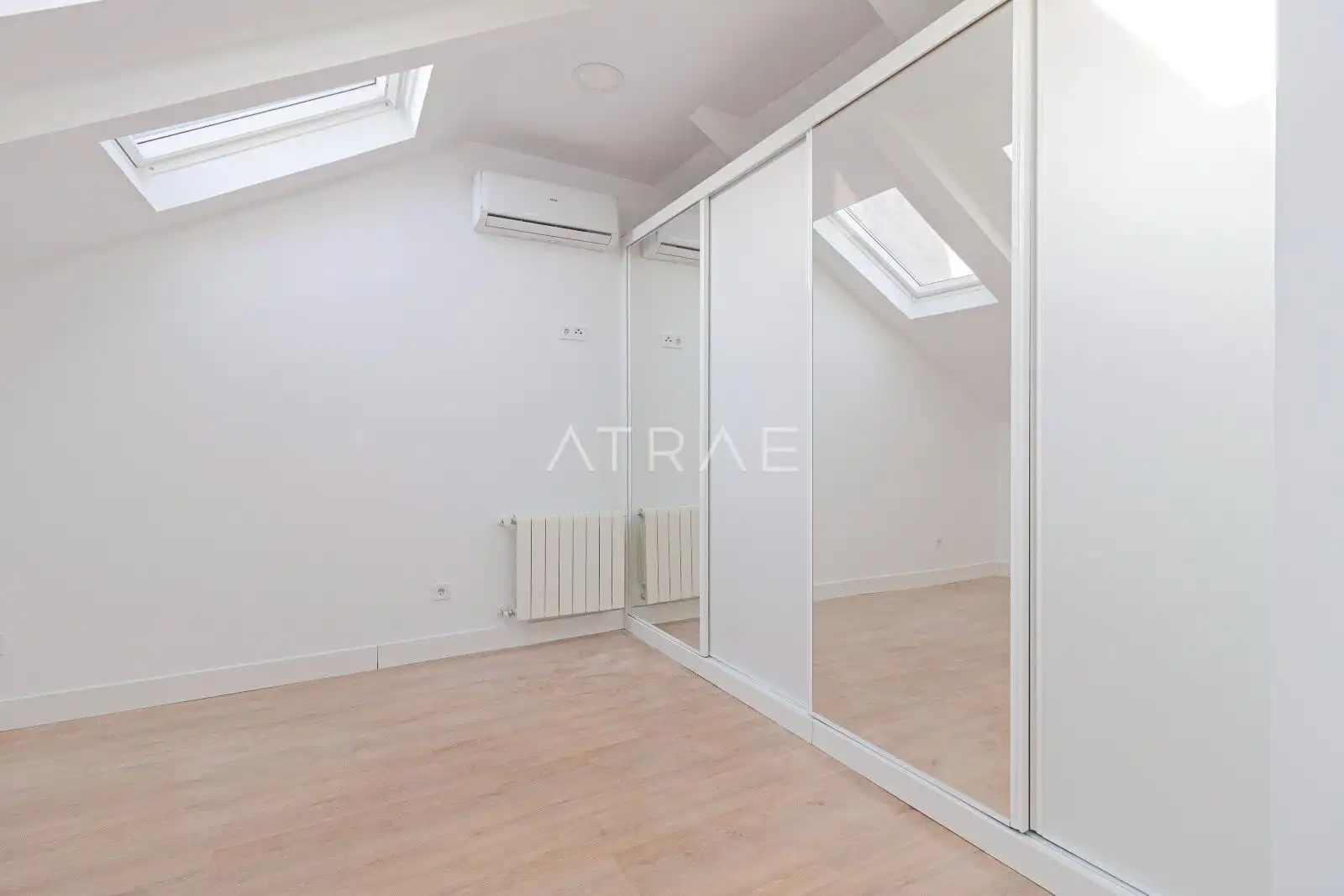 Bedroom of Duplexes for rent in Chamartín