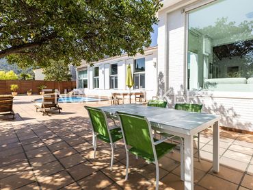 Maison avec jardin à vendre à Nucli Urbà