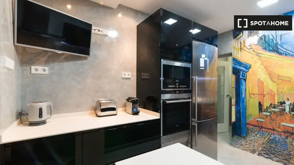 Cocina de Estudio para compartir en Madrid con Aire acondicionado, Terraza y Amueblado