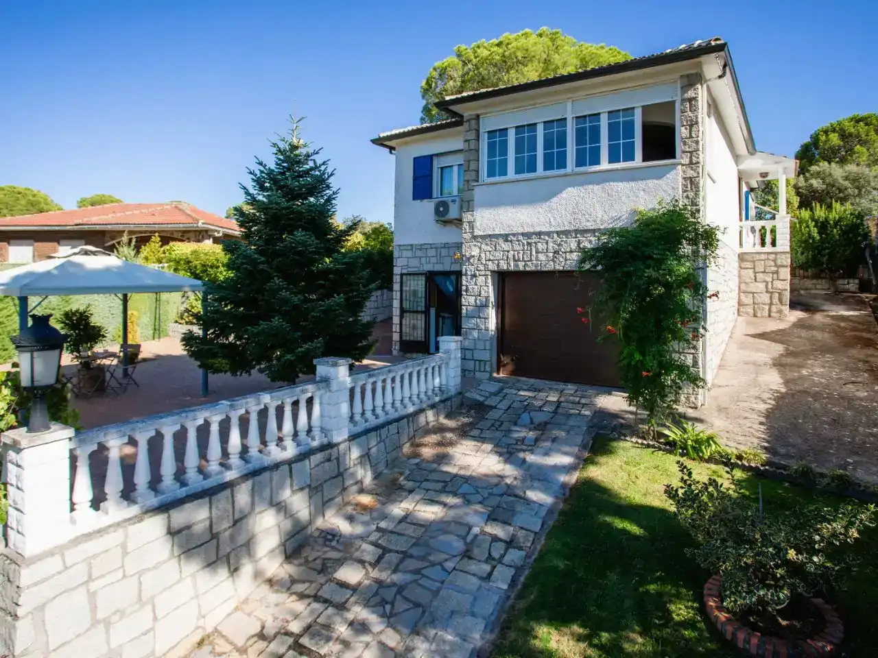 Vista exterior de Piso en venta en Almorox con Aire acondicionado