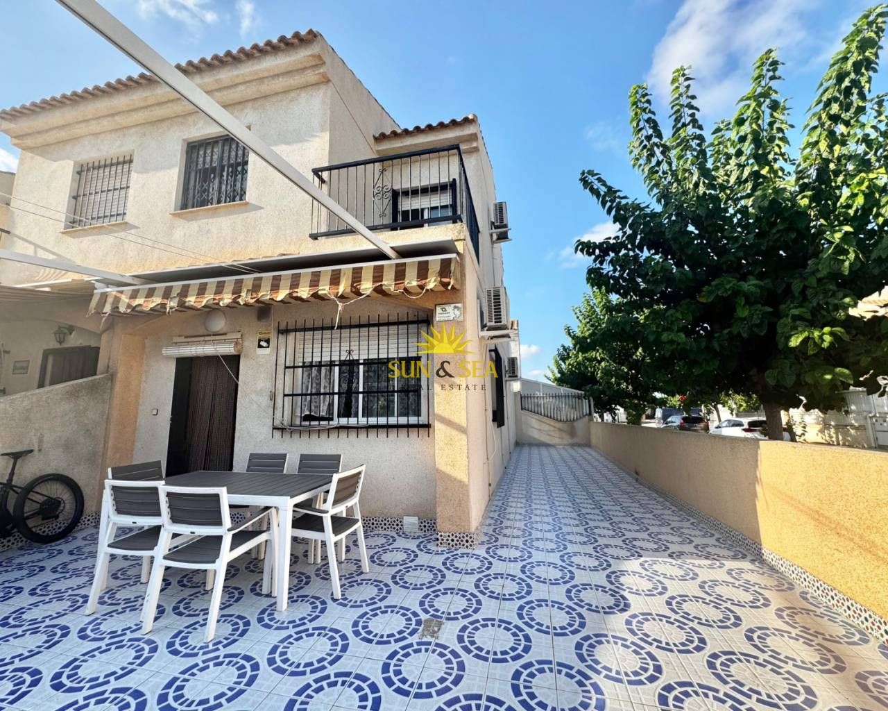 Casa adosada de lloguer a Los Narejos - Punta Calera