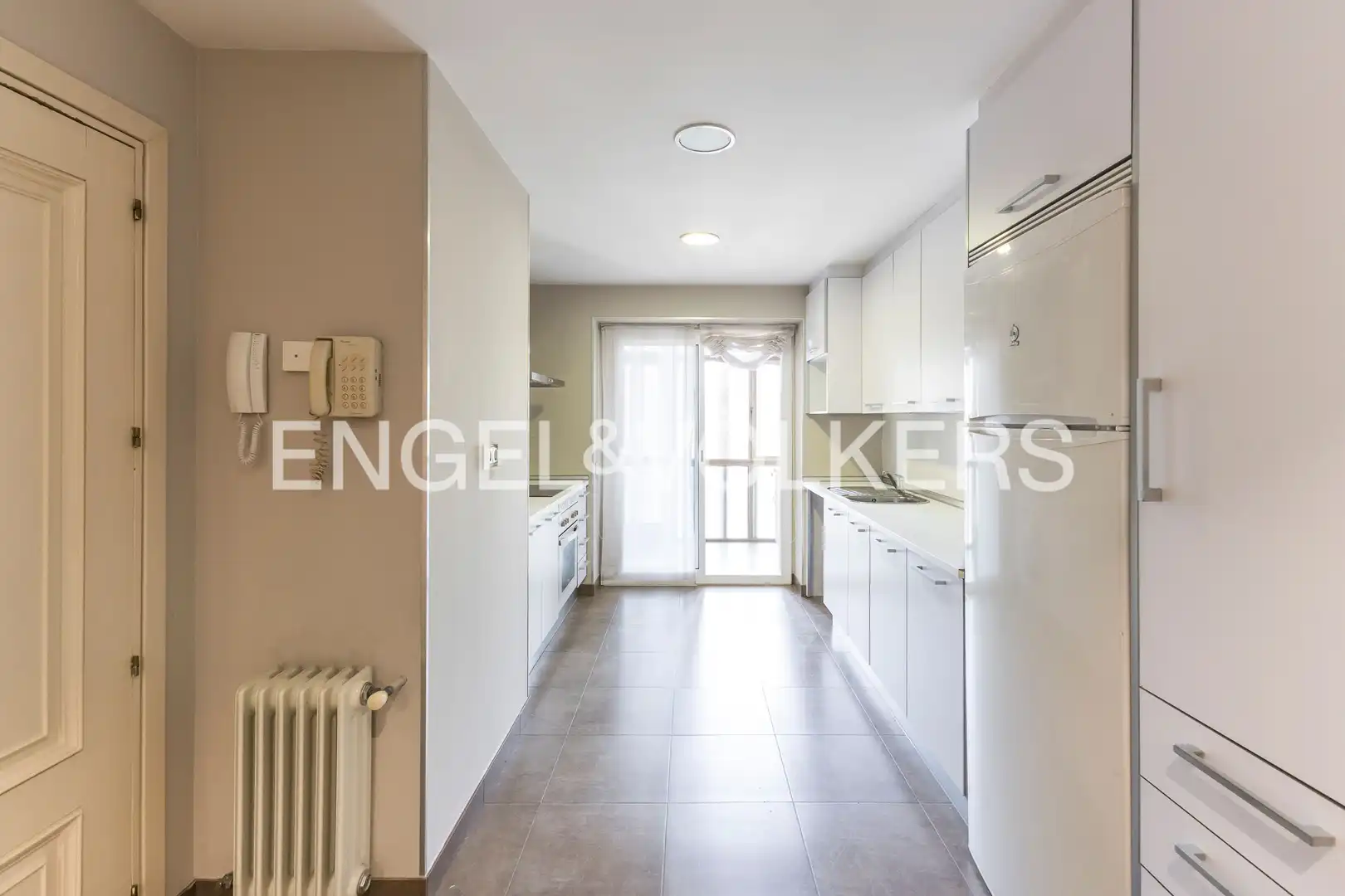 Küche von Wohnung zur Miete in Madrid mit Klimaanlage, Heizung und Privatgarten