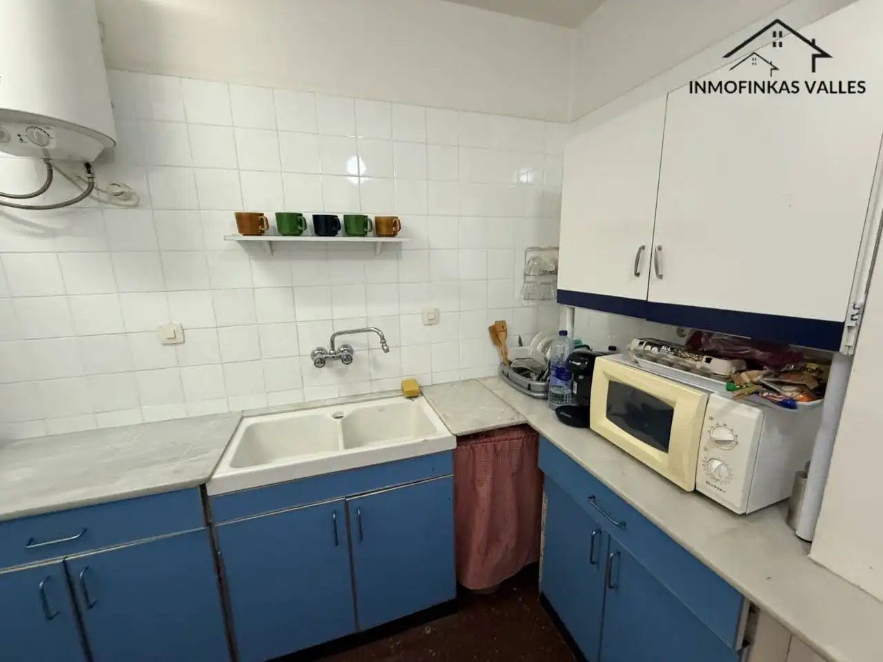 Kitchen of Flat for sale in Sant Andreu de la Barca, Barcelona