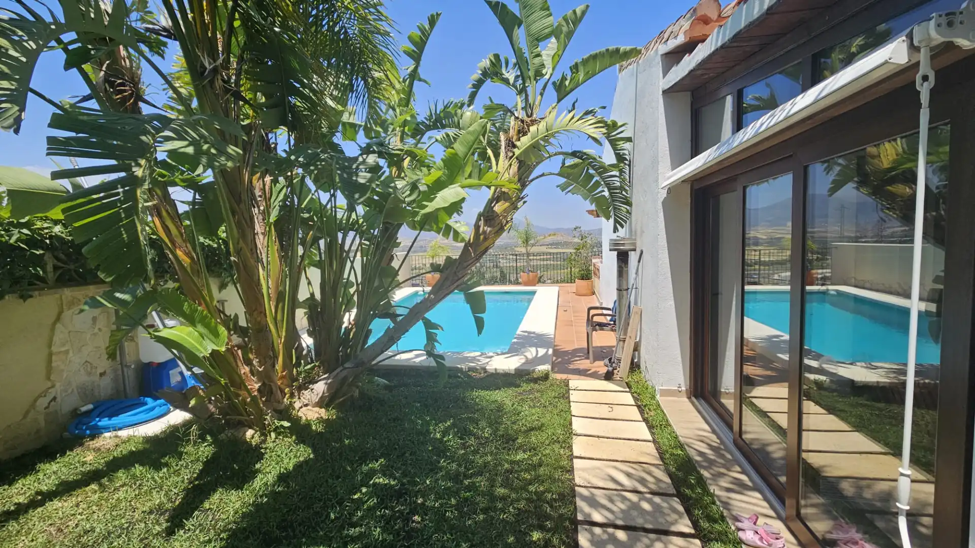 Casa o chalet en venta en Calle Yunquera, Coín