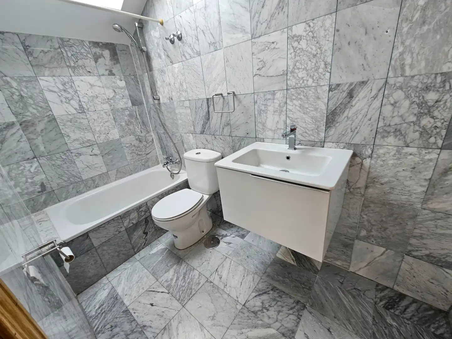 Bathroom of Attic for sale in Torrelaguna  with Air Conditioner, Heating and Terrace