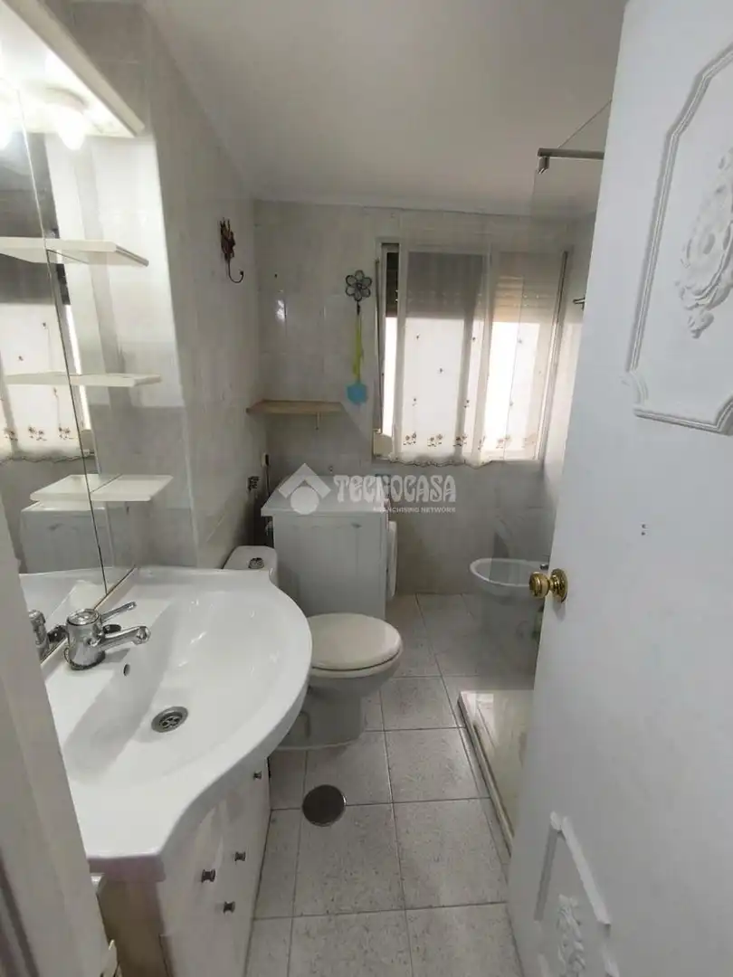 Wohnung zur Miete in Isla Chica