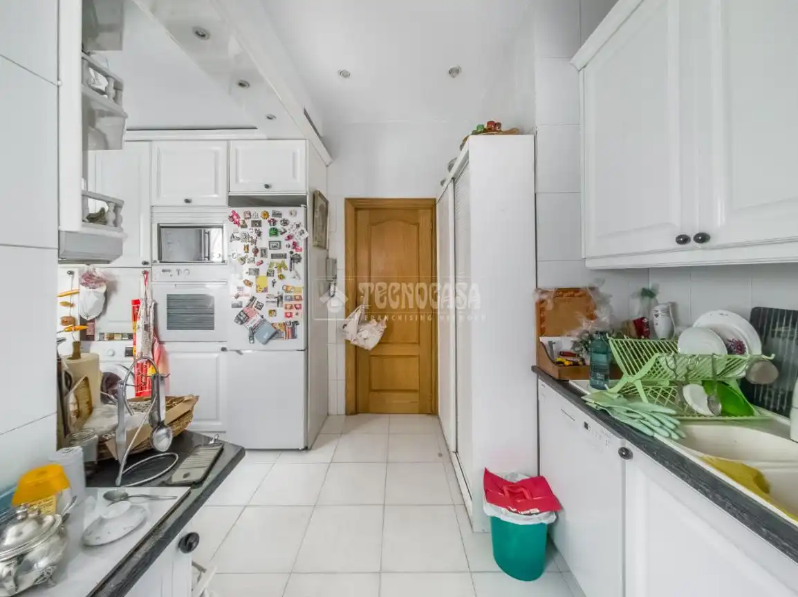 Küche von Wohnung zum Verkauf in Madrid mit Heizung, Parkett und Terrasse