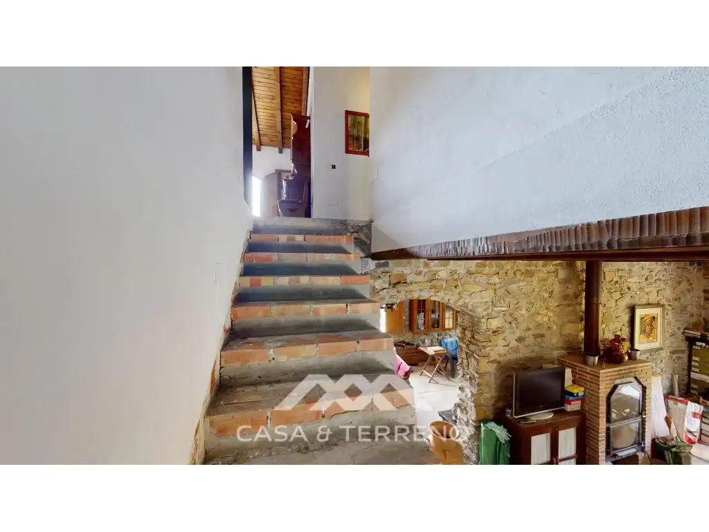 Casa o xalet en venda en Moclinejo amb Piscina