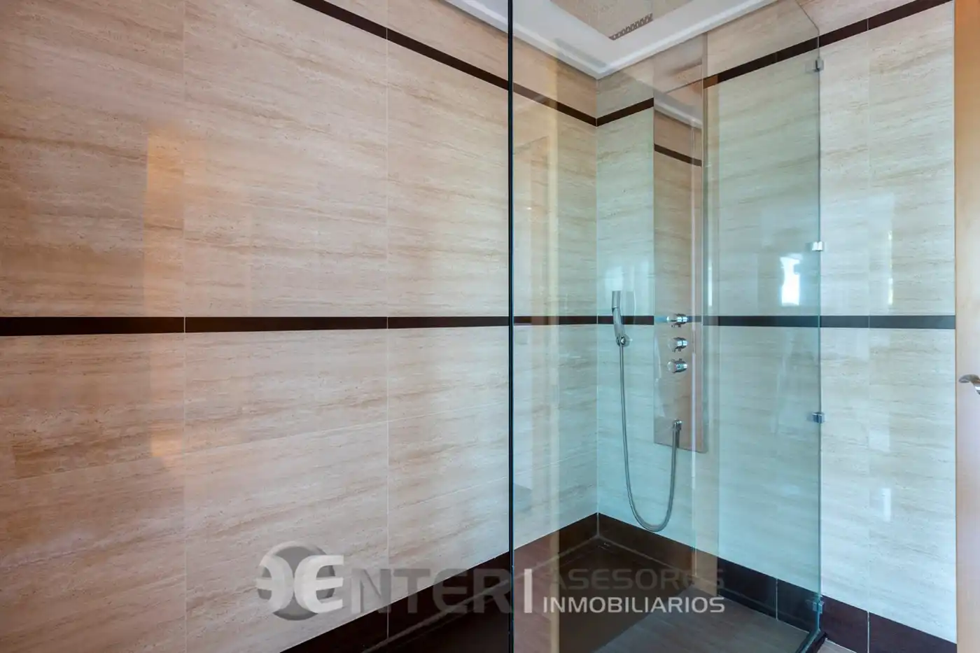 Villa mit Pool zum Verkauf in Gilet, imagen 39