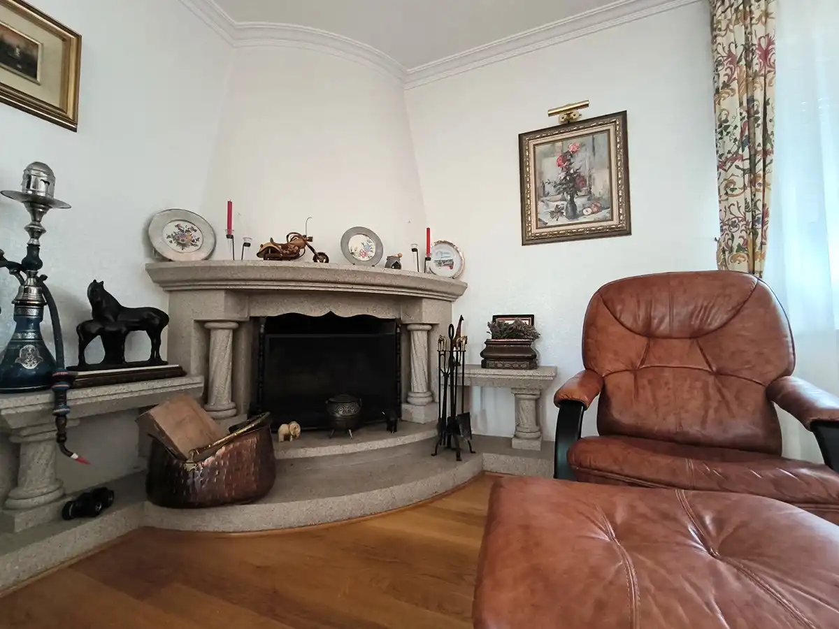 Sala de estar de Casa o chalet en venta en Vilagarcía de Arousa con Calefacción, Jardín privado y Parquet