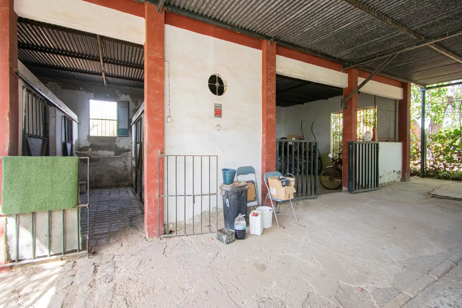 Country house zum Verkauf in Mairena del Aljarafe mit Terrasse, Schwimmbad und Balkon