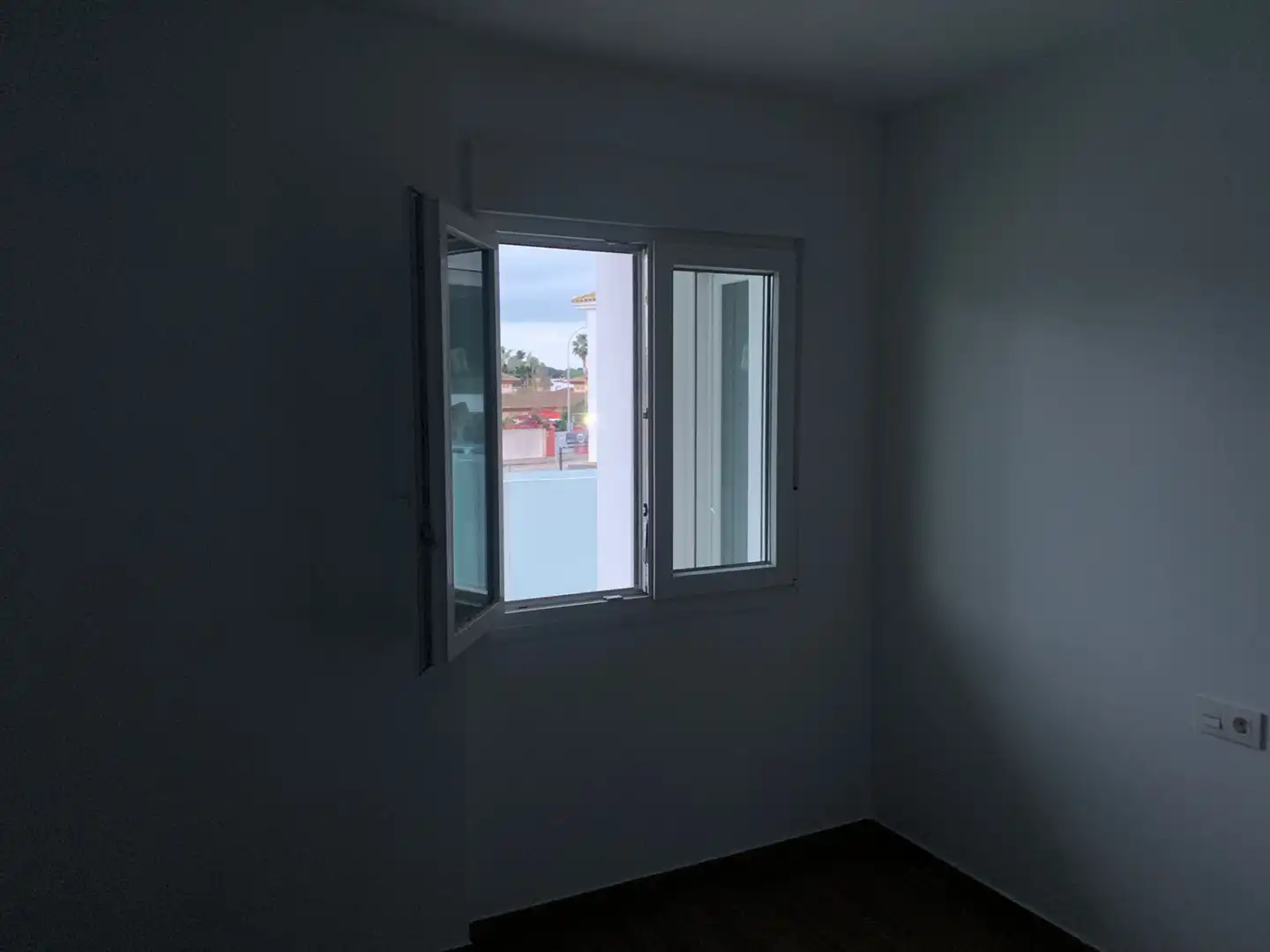 Habitación de Piso en venta en Chiclana de la Frontera con Terraza