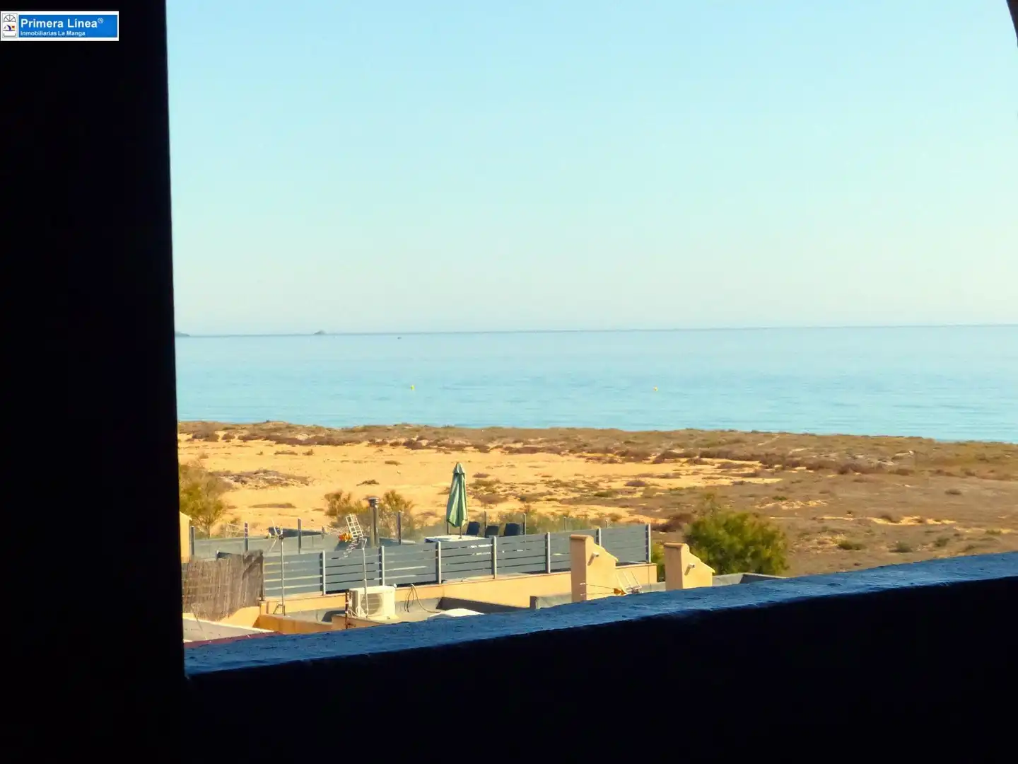 Vista exterior de Ático en venta en Cartagena con Calefacción, Terraza y Piscina comunitaria