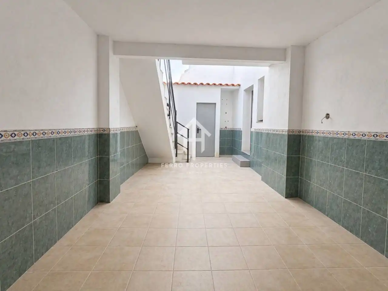House for sale in Calle San Benito