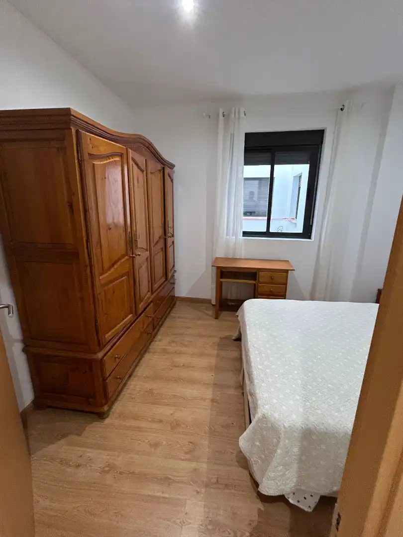 Dormitori de Pis de lloguer en Badajoz amb Calefacció, Moblat i Forn