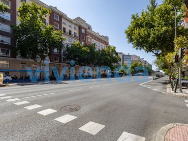 Appartamento con balcone in vendita a Calle Mejico