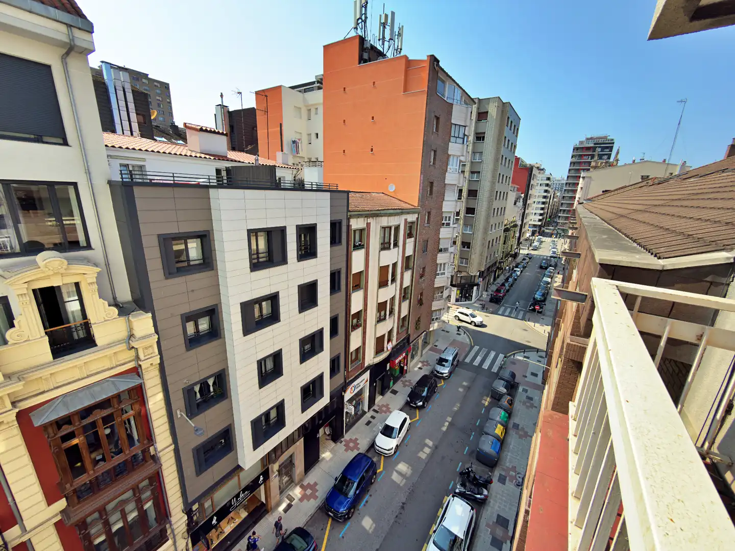 Vista exterior de Pis en venda en Gijón  amb Calefacció, Parquet i Terrassa