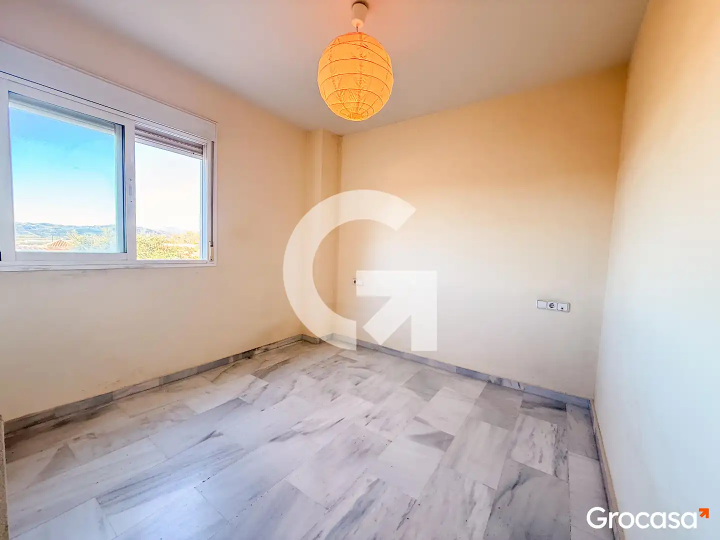 Habitación de Piso en venta en Vélez-Málaga con Terraza, Trastero y Balcón