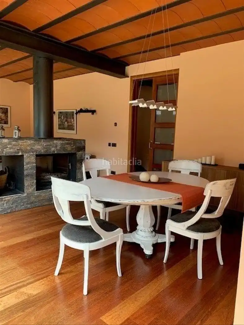 House with garden to rent in Carrer Central 10, imagen 5