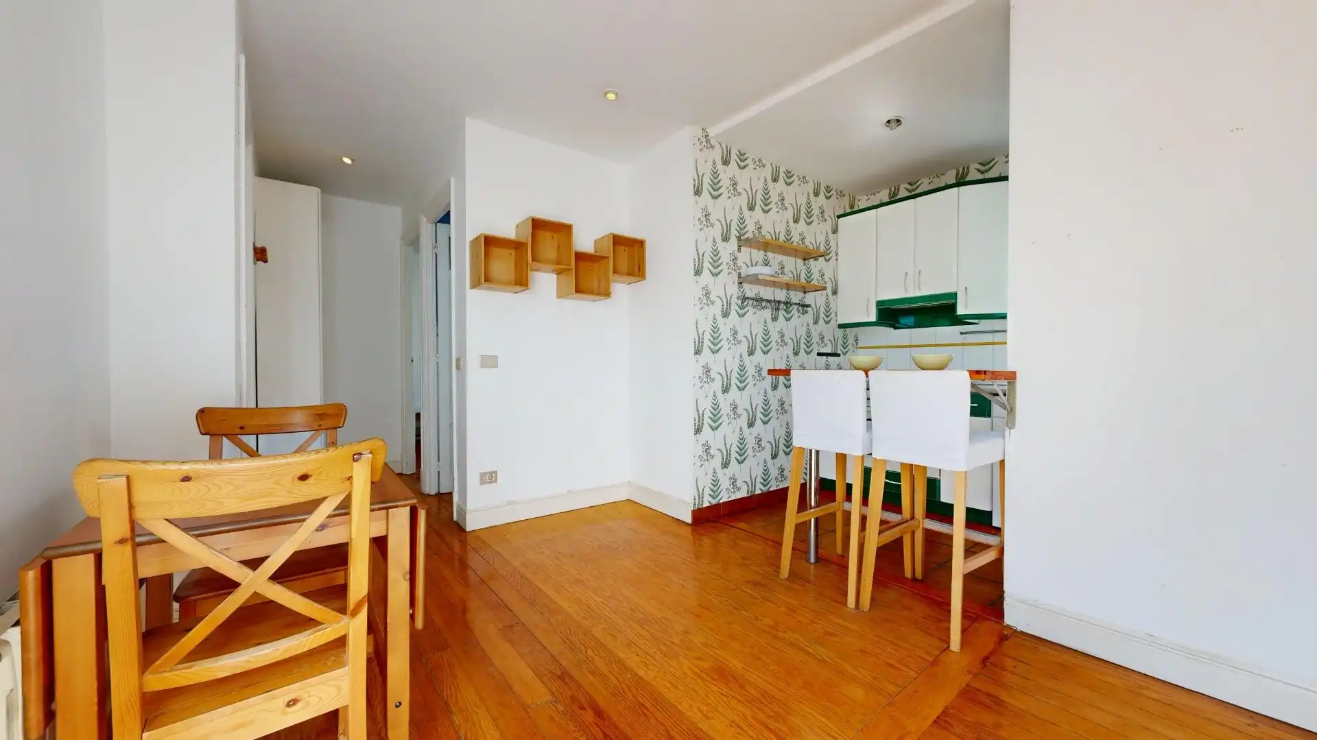 Comedor de Ático en venta en Bilbao  con Calefacción, Terraza y Balcón