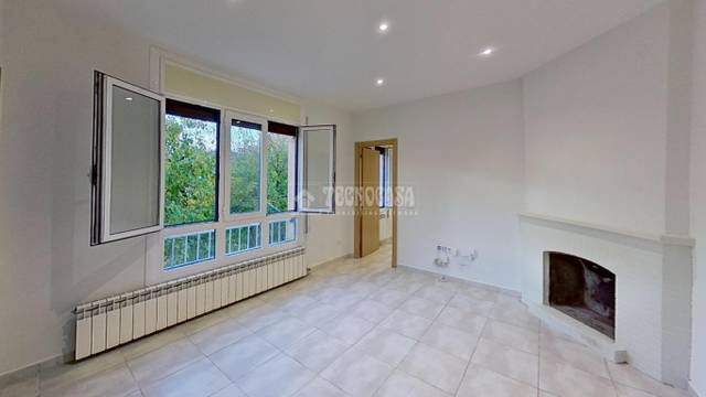 Piso en Venta en Valldaura - Carretera de Cardona