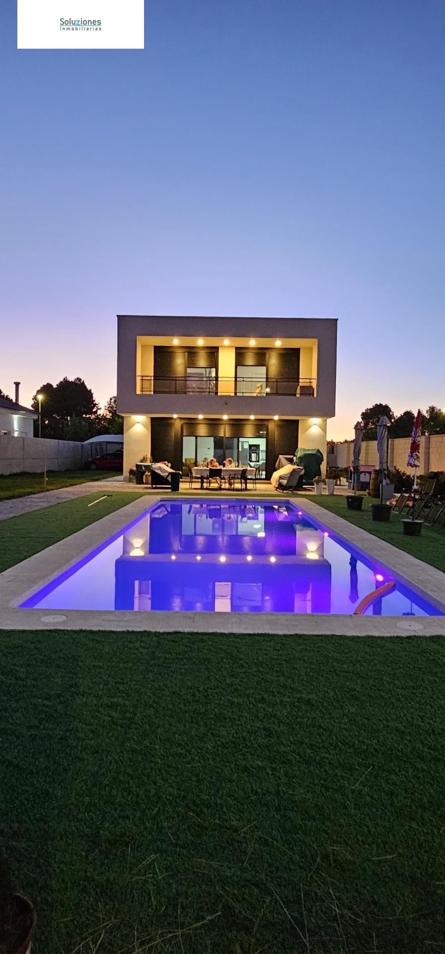 Swimming pool of Houses for sale in  Albacete Capital  with Private garden, Terrace and Swimming Pool