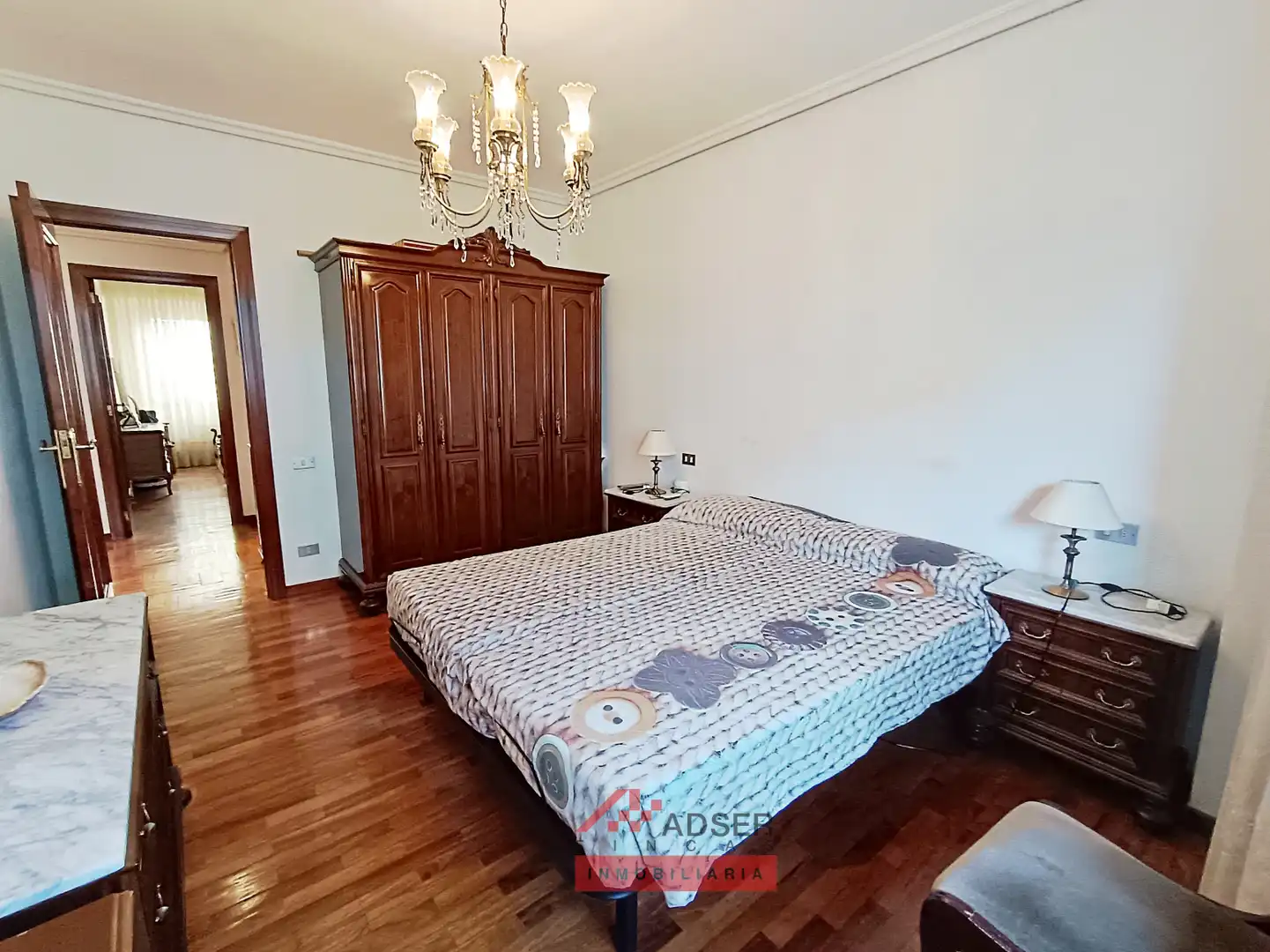 Habitación de Piso en venta en  Logroño con Calefacción, Parquet y Terraza
