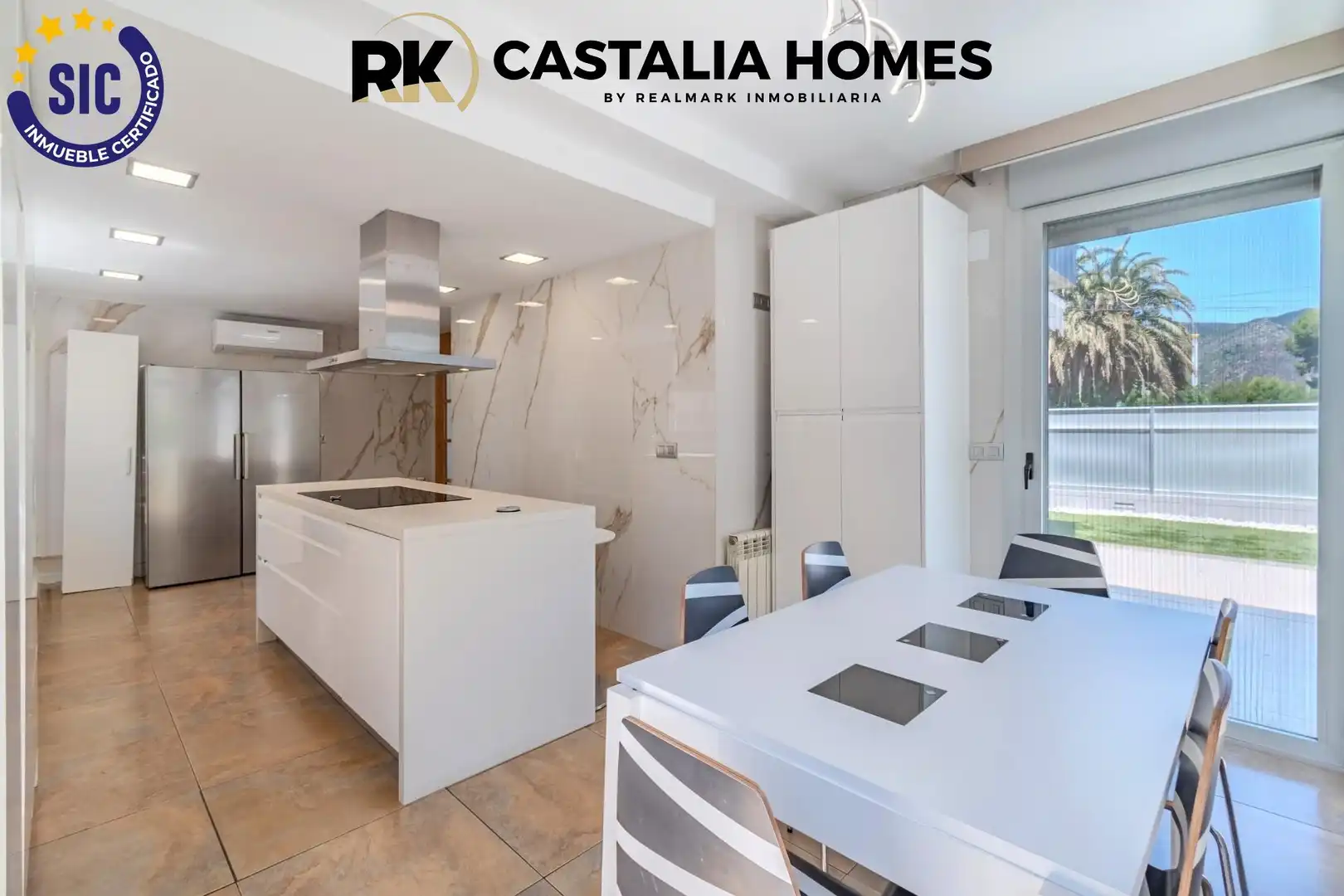 Cuina de Casa o xalet en venda en Benicasim / Benicàssim amb Aire condicionat, Calefacció i Jardí privat