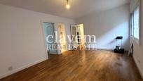 Bedroom of Planta baja for sale in  Barcelona Capital