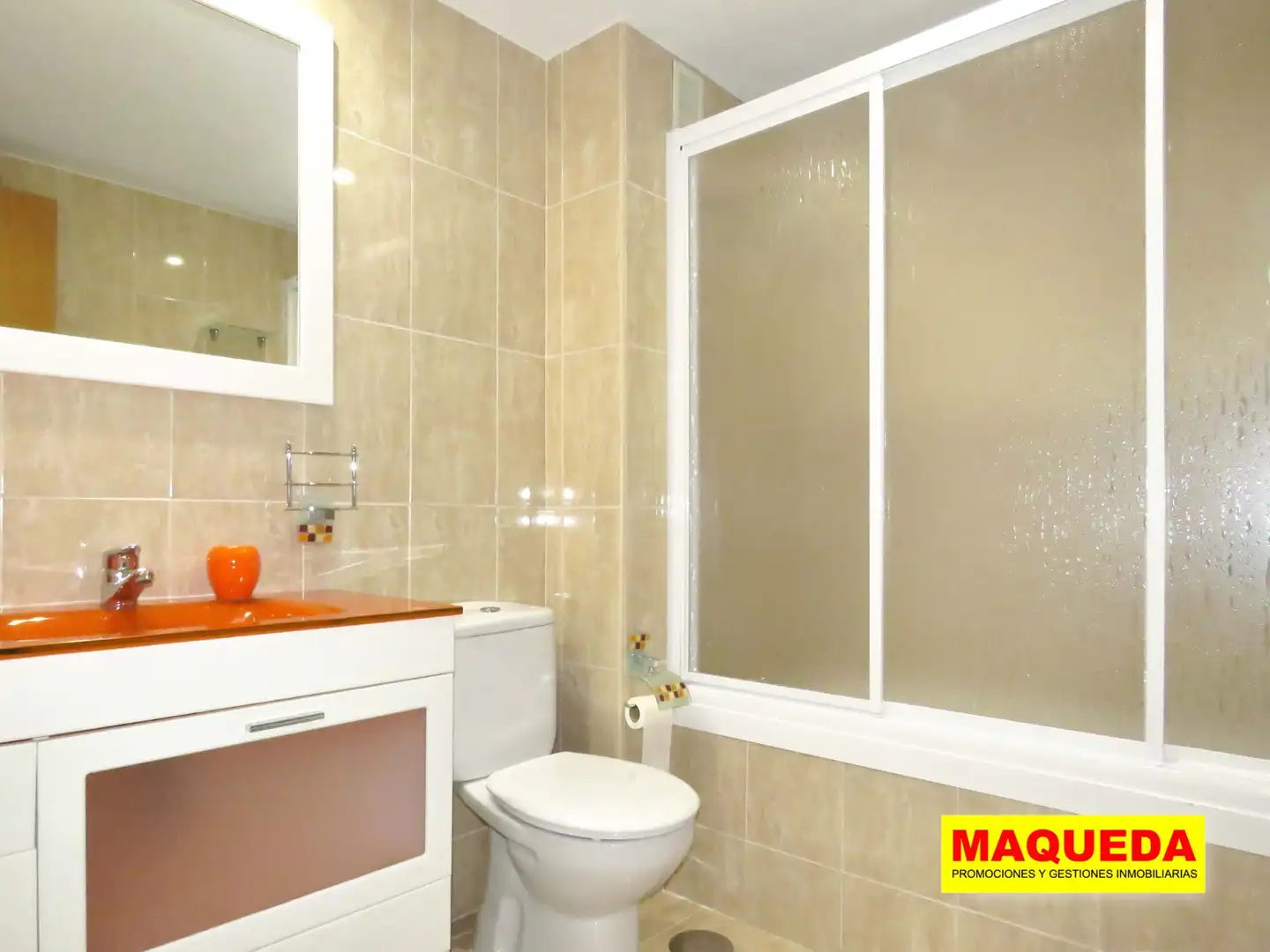 Wohnung zur Miete in Travesía Fuente Cisneros, Parque Oeste - Fuente Cisneros
