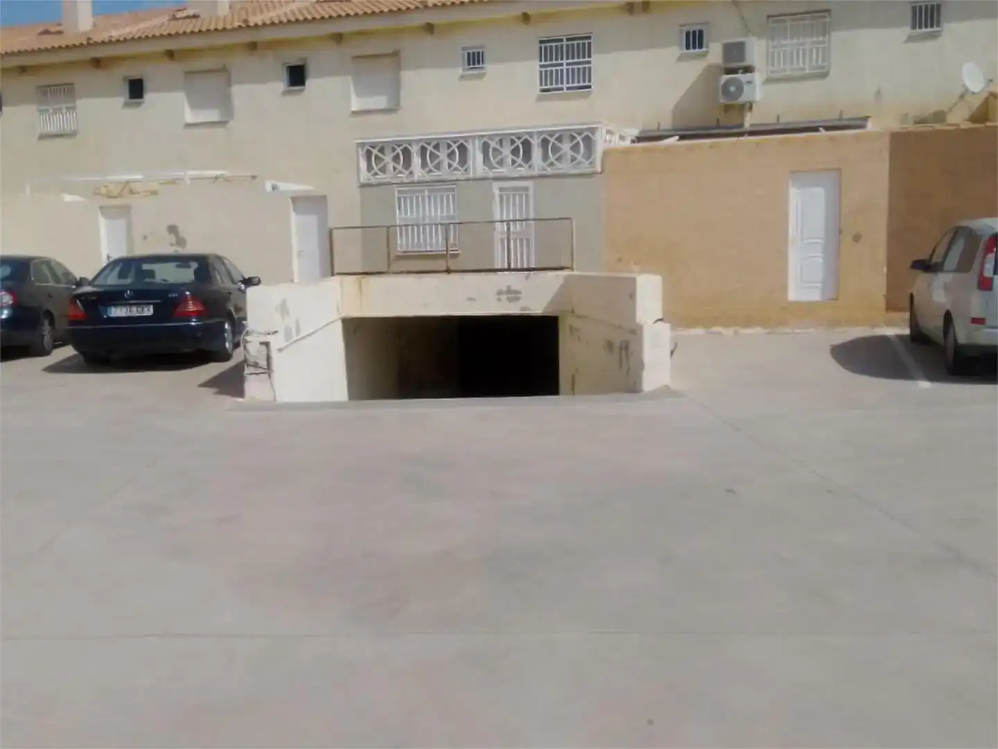 Parking de Casa o chalet en venta en La Manga del Mar Menor con Piscina y Balcón
